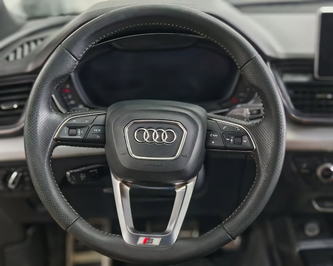Audi Q5 volan